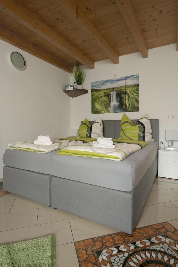 Feworld Living - Near Salzburg City فريلاسنغ المظهر الخارجي الصورة